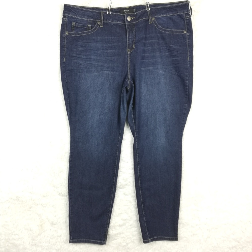 Torrid Womens Jeans Skinny Blue Denim Dark Wash Whiskering Plus Short 24S